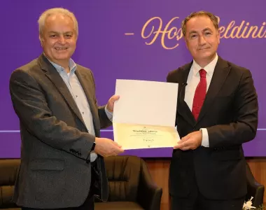 Aile Şirketlerinde Kurumsallaşma ve Sürdürülebilirlik Sempozyumu